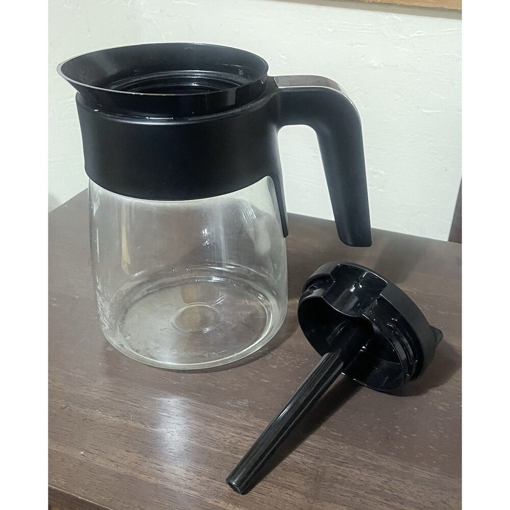 Ninja Dual Brew 60 oz. 12-Cup Replacement Glass Carafe with Brew-Through Lid - Picture 2 of 2